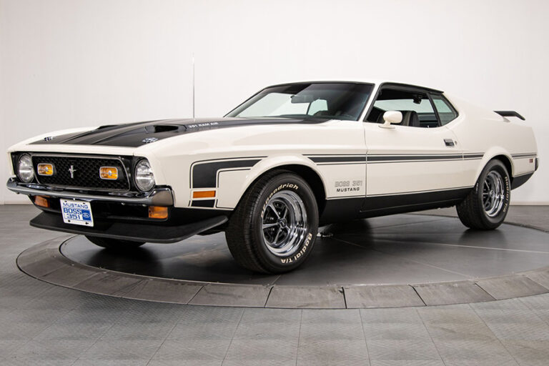 1971 Ford Mustang Boss 351 Fully Documented & Restored