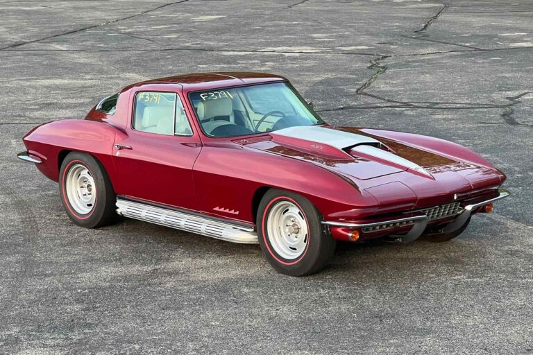 Jordan Pennington’s Factory Appearing 1967 Corvette Goes 9.27!