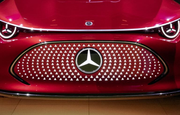 Mercedes might use BYD battery for Model 3 rival in China