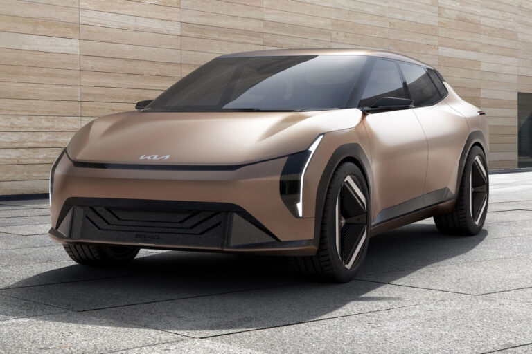 Electric Kia EV4 is striking saloon for 2026