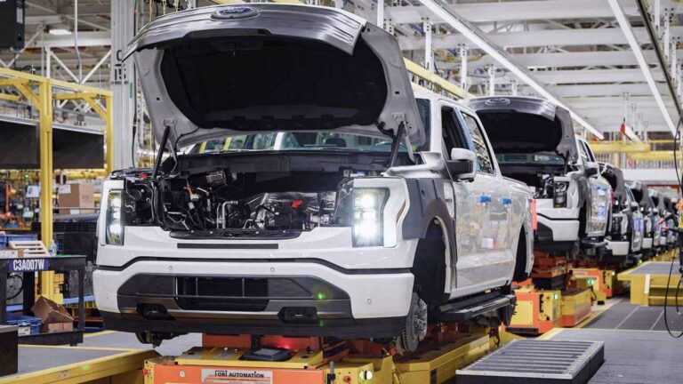 Ford Cancels Some F-150 Lightning Dealer Orders For "Quality Checks"