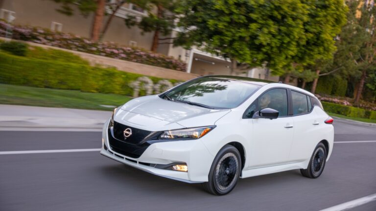 Nissan Leaf Finally Qualifies For Partial EV Tax Credit