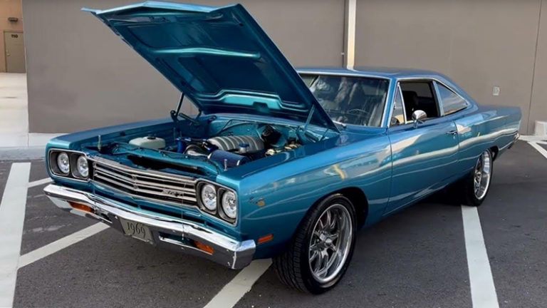 Unleashing Power and Style: The 1969 Plymouth Roadrunner