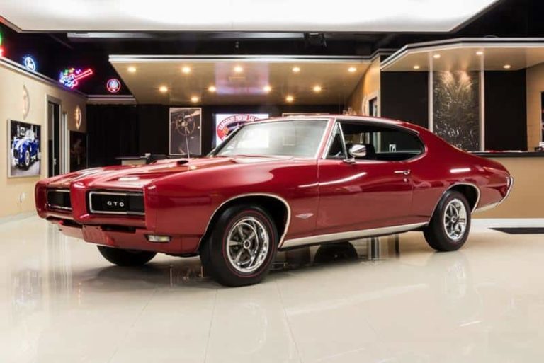 1968 Pontiac GTO - Muscle Car Facts