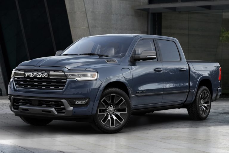 2025 Ram 1500 Ramcharger: Review, Trims, Specs, Price, New Interior Features, Exterior Design, and Specifications