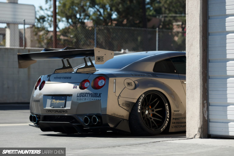 Throwback Thursday: The Liberty Walk R35