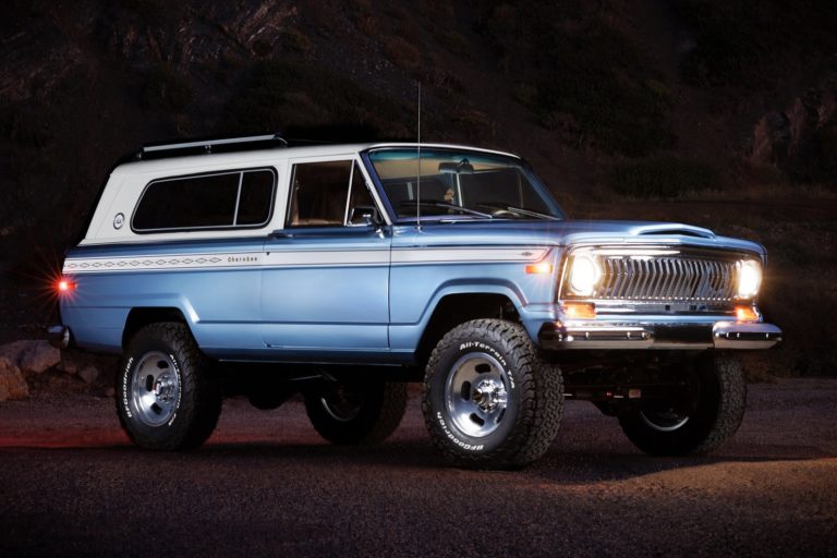 Driven: Vigilante's Incredible 1975 Jeep Cherokee S Is Restomod Perfection