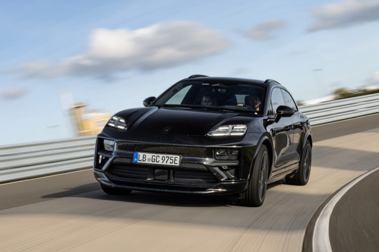 Porsche Macan front driving