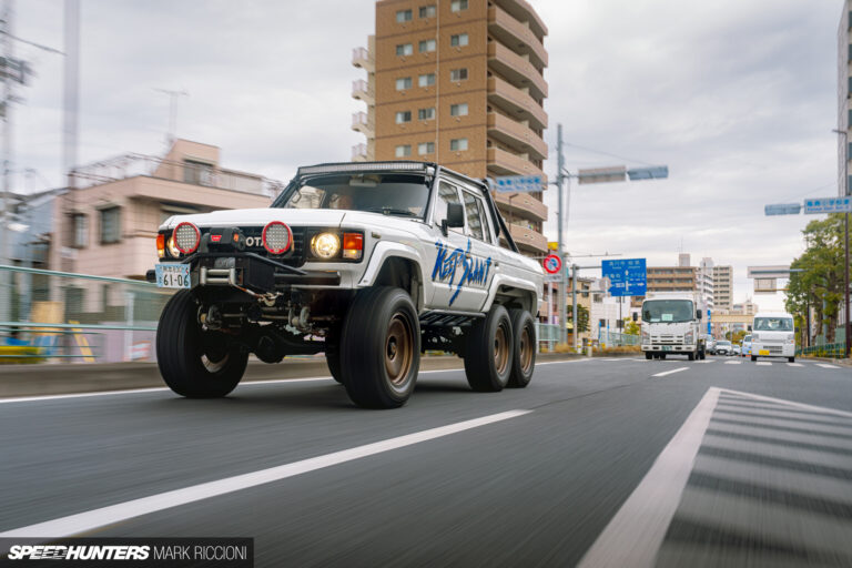 70 Times 6 Plus TE37: The Neosteel 6×6 Land Cruiser