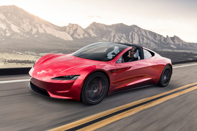 Musk: Tesla Roadster due this year with sub-1.0sec 0-60mph