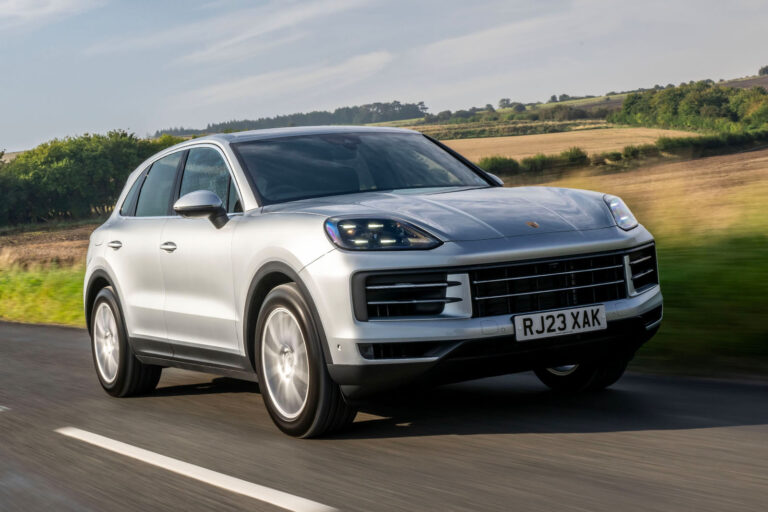 porsche cayenne review 2023 01 tracking front