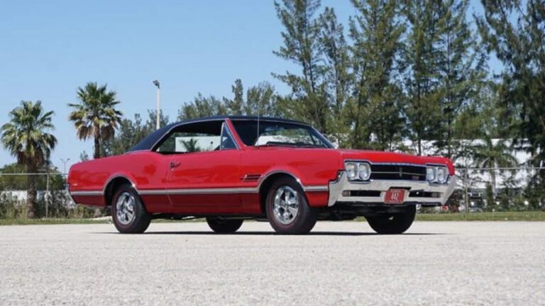 1966 Oldsmobile 442 - Muscle Car Facts