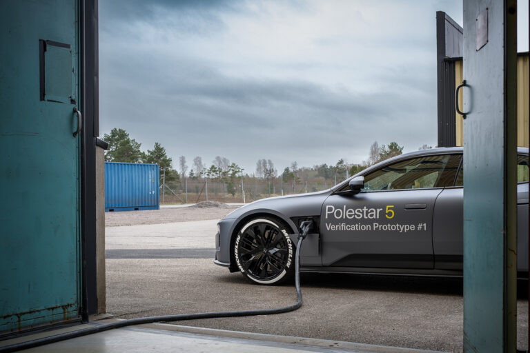 Polestar hits 370kW in new extreme fast charging tests